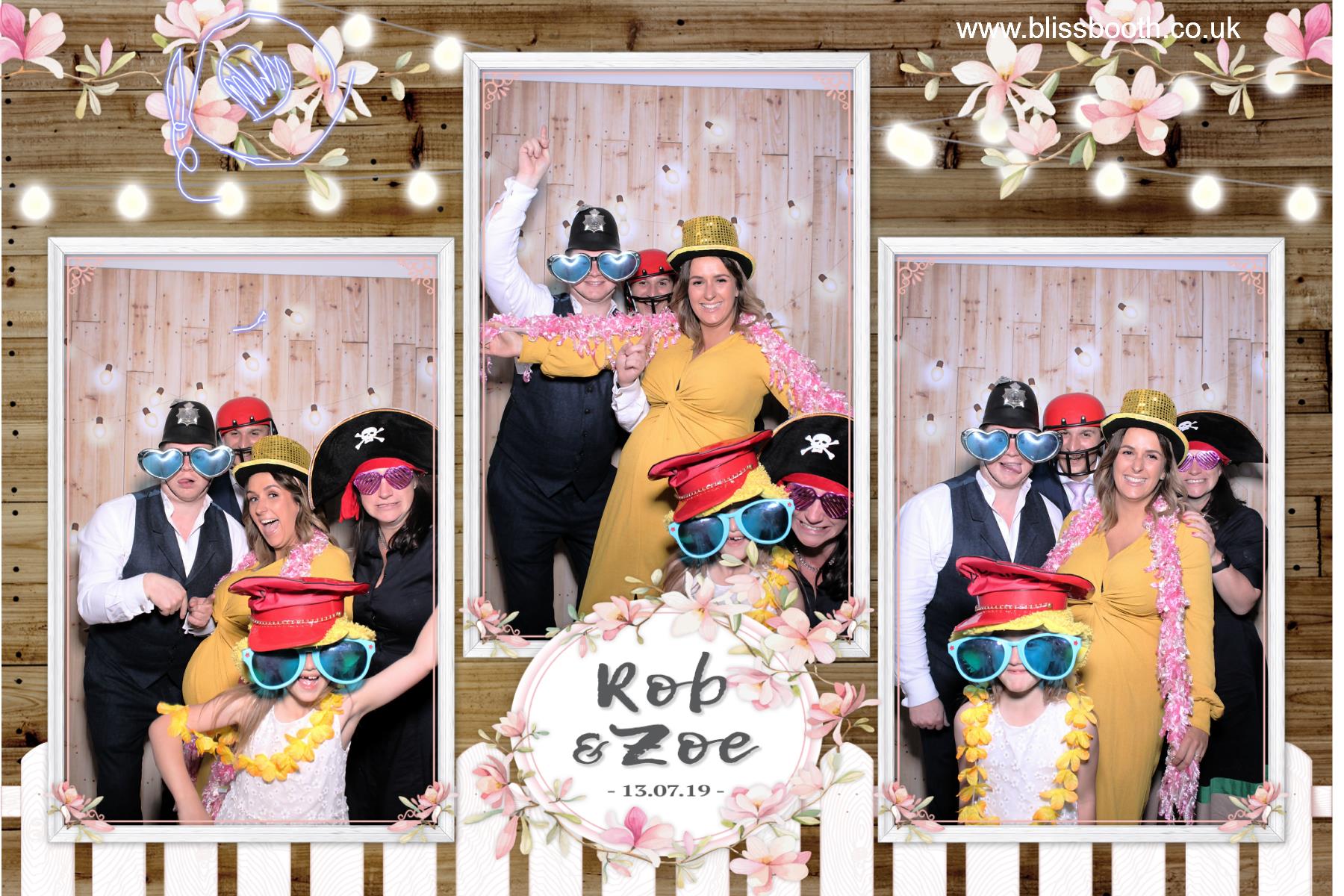 Rob and Zoe | View more photos from the event at gallery.blissbooth.co.uk/u/BlissBooth/Rob-and-Zoe